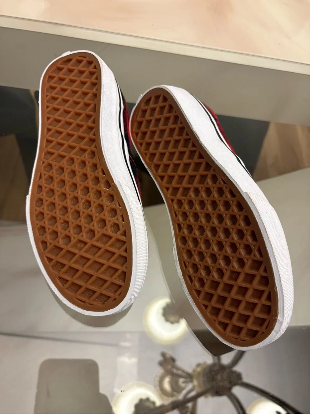 Vans Classic Slip-On Shoes Kids Size 1 Red Black Plaid Sherpa Faux Fur Lined
